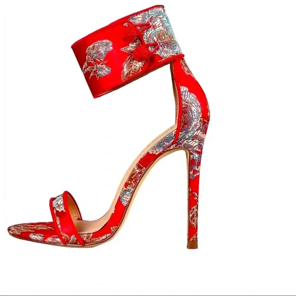 Embroidered Pumps - Picture 1 of 2